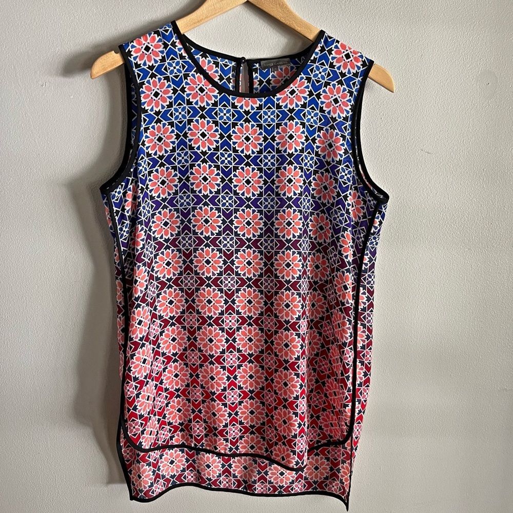 Vince Camuto Geometric Floral Sleeveless Blouse Coral Navy Workwear Chic